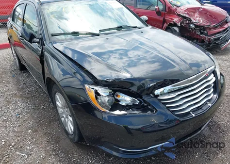 2011 Chrysler 200 Lx из США, поврежденный, VIN 1C3BC4FB1BN558420